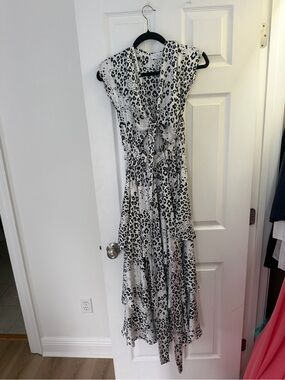 by marianna laure maxi dress in light beige l'academie L'Academie - by Marianna Laure Maxi Dress